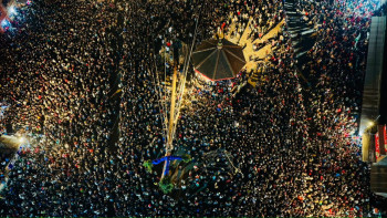 Biska Jatra: Lingo Raised in Bhaktapur (Photos)