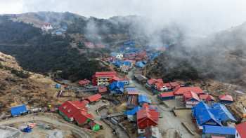 Kuri Bazaar at the Base of Kalinchowk Bhagwati Temple (Photos)