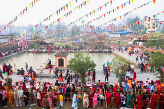 Devotee Crowds at the New Year Fair in Sapantirtha (Photo Feature)