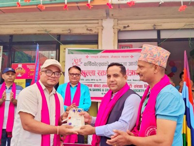 Himalaya Savings Hosts Open Blood Donation Program on 13th Anniversary