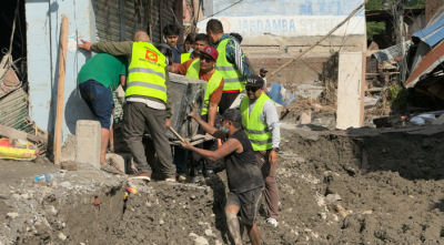 NSU Volunteers Remove Debris in Devighat (Photos)