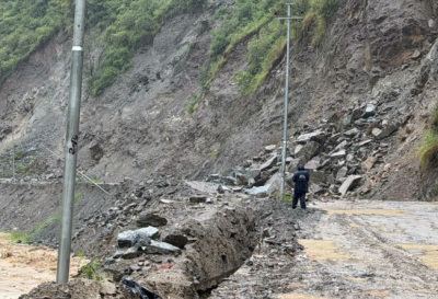 Continuous Rain Affects Highways Nationwide, Dozens of Road Sections Blocked
