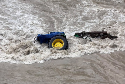 2 Missing in Maiwakhola as Tractor Overturns