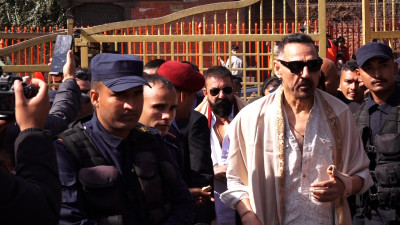 Bollywood actor Sanjay Dutt visits Pashupatinath