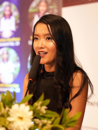 EMPOWERING YOUTH THROUGH PASSION AND PERSEVERANCE : MEDIA PERSONALITY SESEMI LIMBU KURUMBANG  