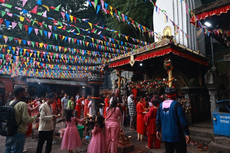 Today’s Horoscope - Friday, 13 Bhadra 2082 - Financial gains and family harmony