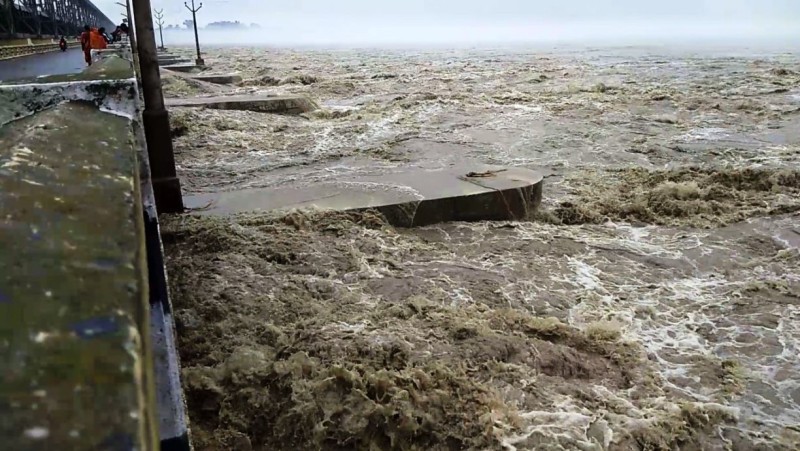 High Red Alert: Extreme Danger at Koshi Barrage