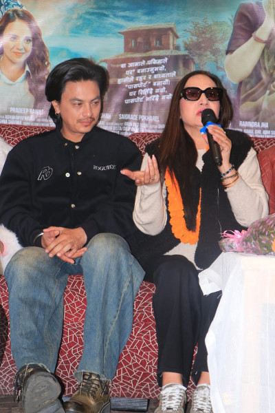 The team of ‘Aa Bata Aama’ is in Pokhara for promotion