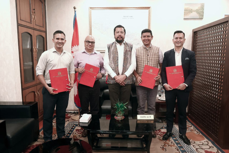 Energy Minister's Advisory Group Fully Formed