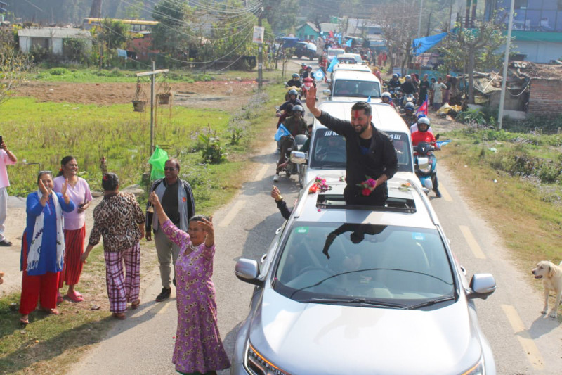 Rabi Lamichhane Busy with Door-to-Door Election Campaign