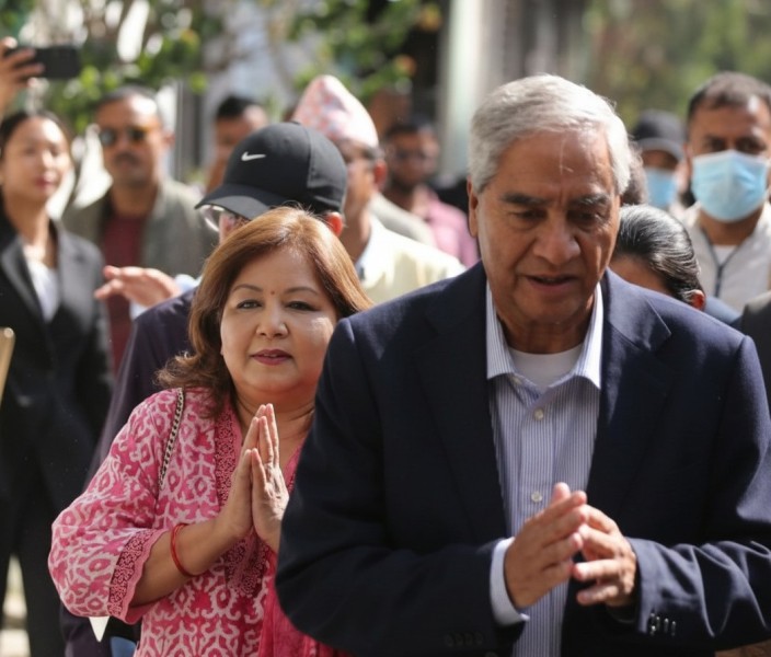 Nepali Congress President Deuba, Wife Arzu Rana Heading to Singapore  for Further Treatment Today