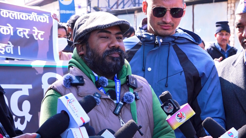 Activist Yubaraj Safal Protests Against Corruption at Lalit Kala Pradnya Pratisthan