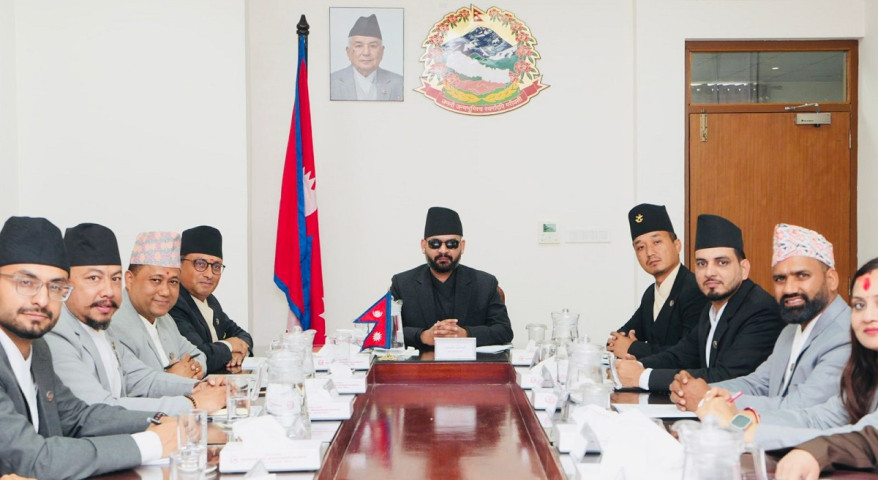 Cabinet Meeting Called for Today