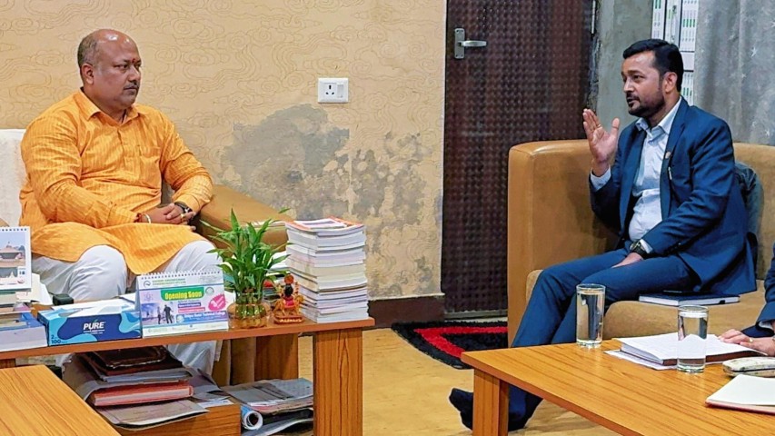 Minister Pradeep Yadav and Chief Minister Satish Kumar Singh Hold Talks on Long-Term Drinking Water Crisis in Terai–Madhes