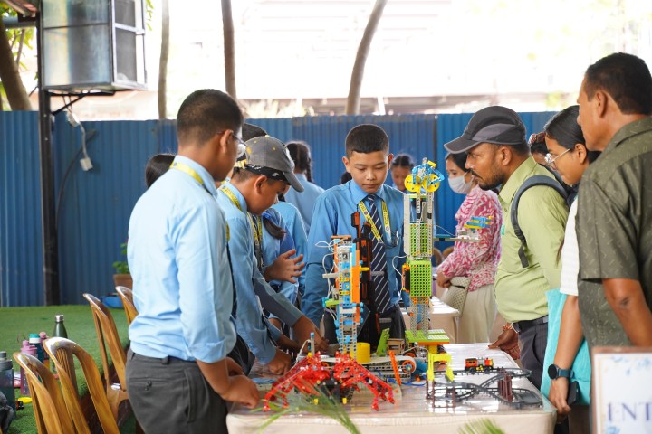 Creative Science Exhibition Concludes at Everest School