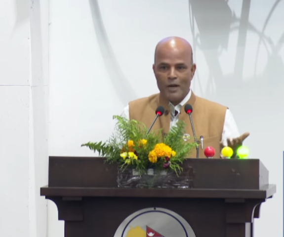 MP Amresh Kumar Singh Objects to Finance Minister's Absence in Pre-Budget Debate