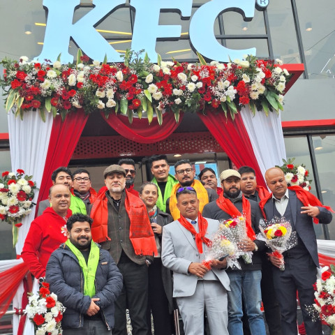 thee GO e-Stop Opens KFC Outlet at Kurintar with Special 25% Opening Offer