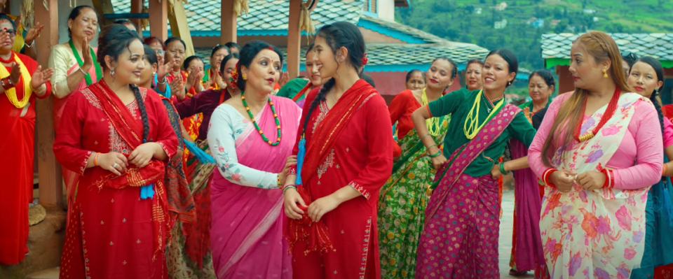 New Teej Song 'Teejka Geet Kasta Hunthe Suna' Released, Sung by Laxmi Malla