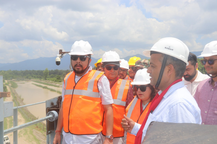 Minister Shrestha Emphasizes Timely Completion of Sikta Irrigation Project