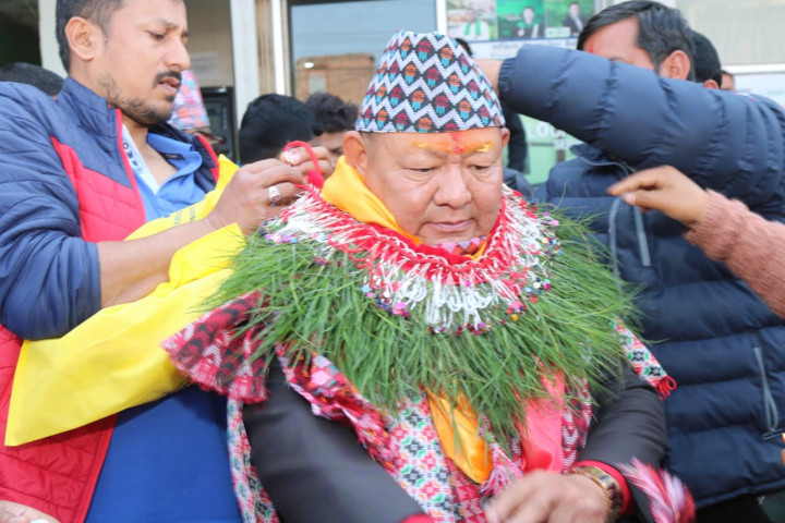 Former Tourism Minister Ale Registers Candidacy for Member of House of Representatives