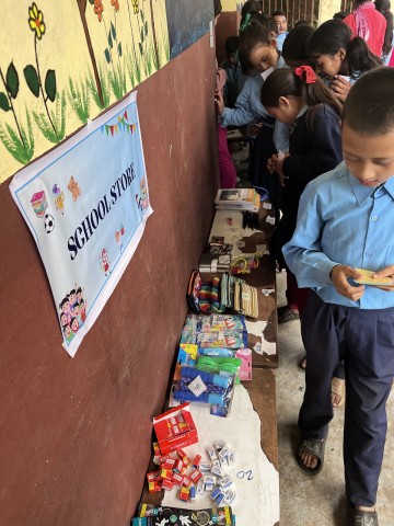 Building a Brighter Future: Teaching Children to Manage Money Early