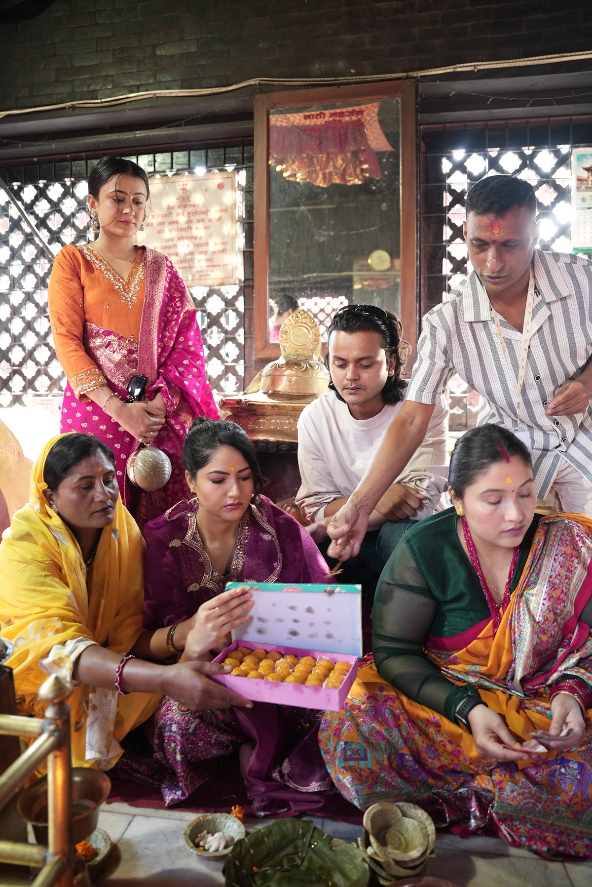 GOBAR-GANESH-(4)-1755594010.JPG