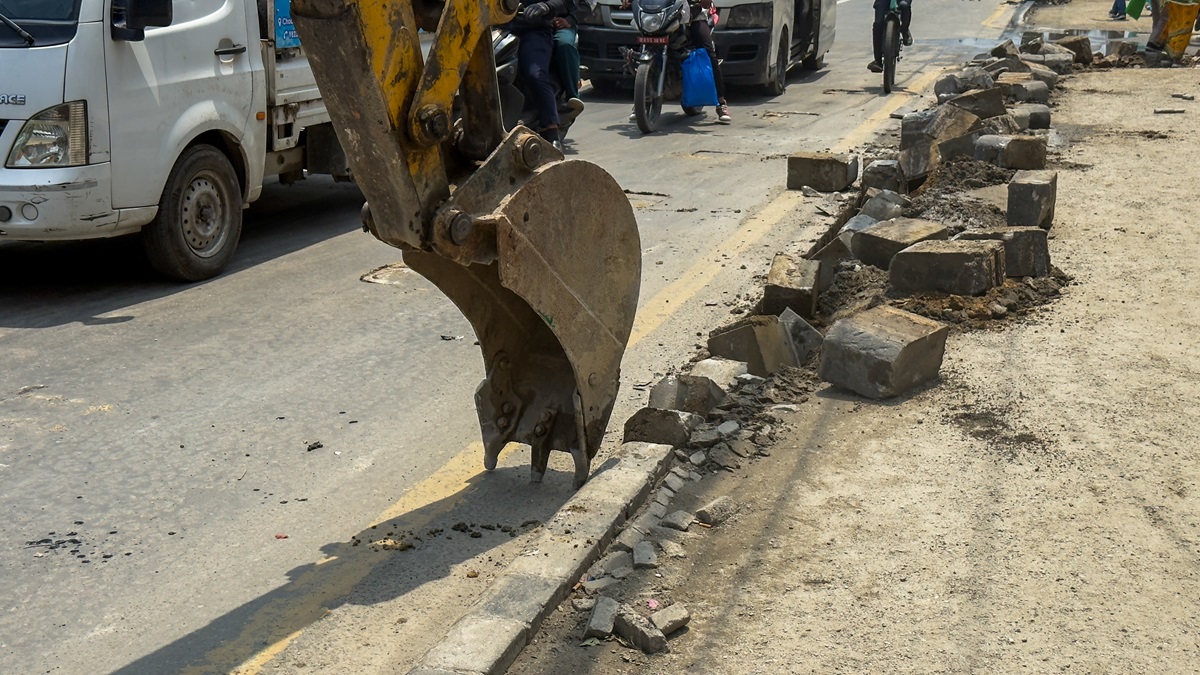 baneshwor-foothpath-(4)-1779869746.jpg