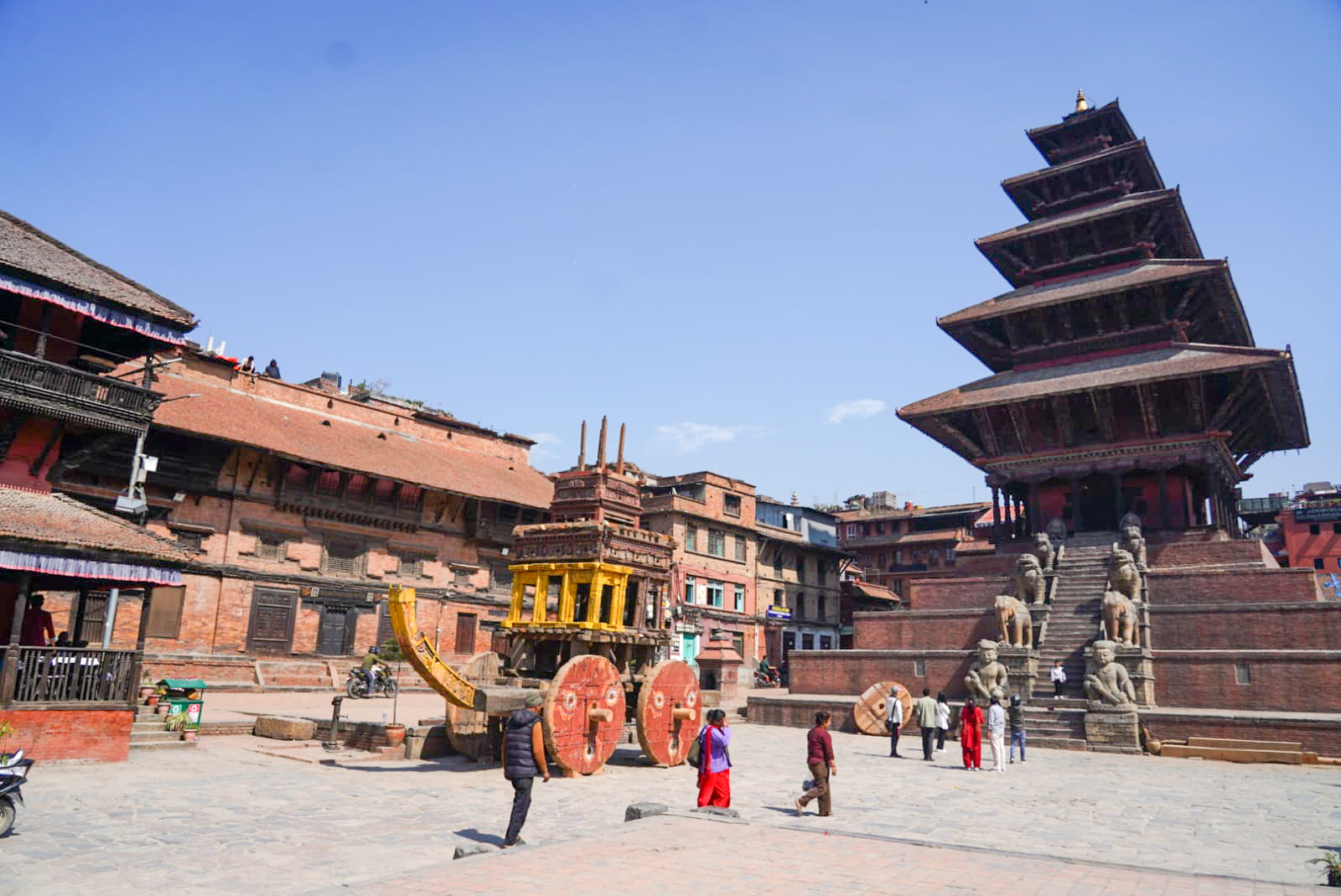 bisket-jatra-chariot-(4)-1775212075.jpg
