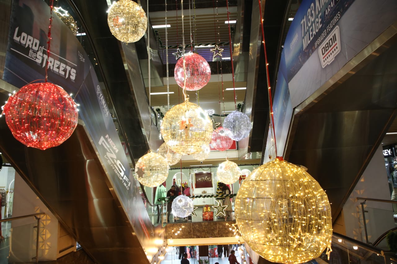 christmas-decoration-around-kathmandu-(11)-1766642425.jpeg