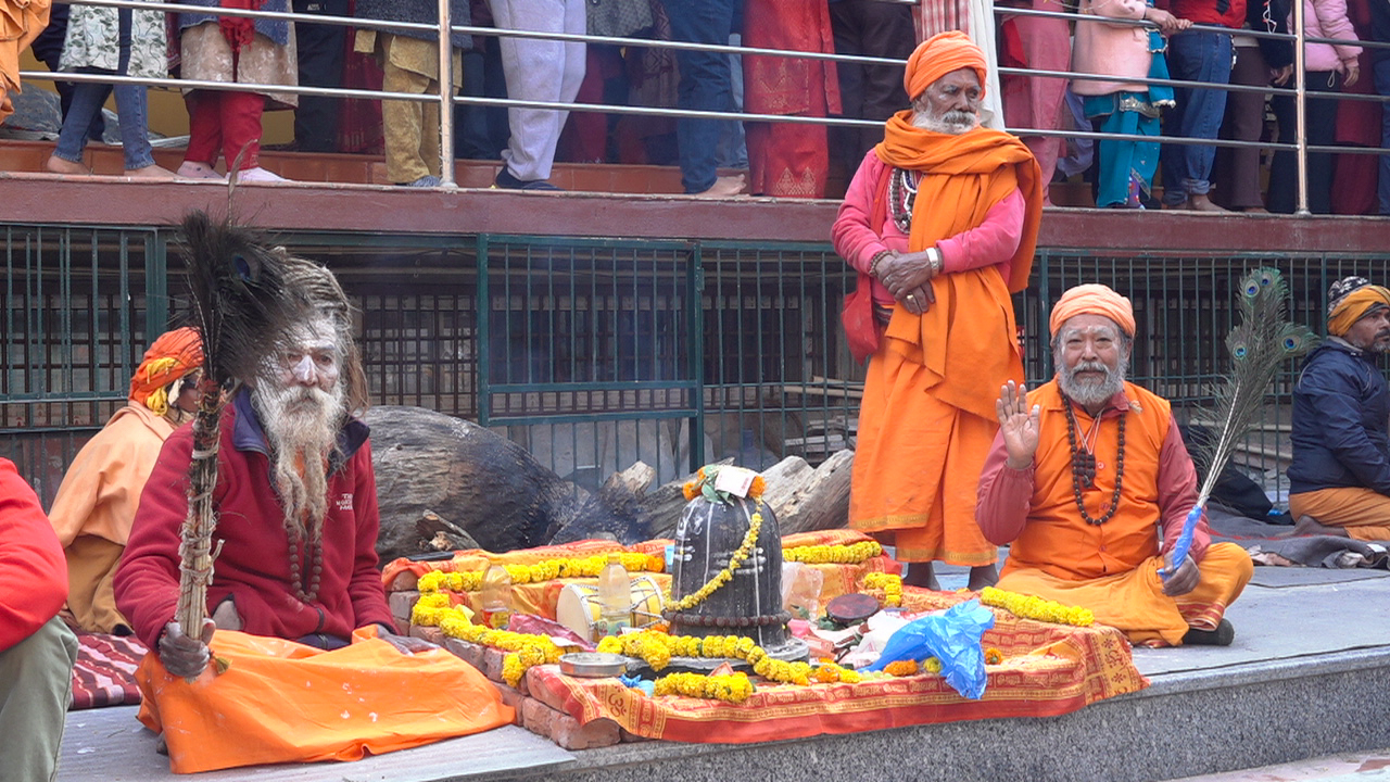devotees-at-doleshwor-temple-(4)-1771154295.jpg