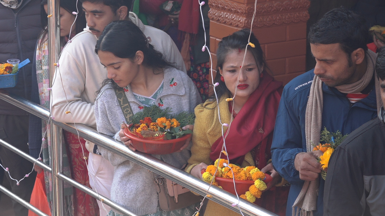 devotees-at-doleshwor-temple-(9)-1771154300.jpg