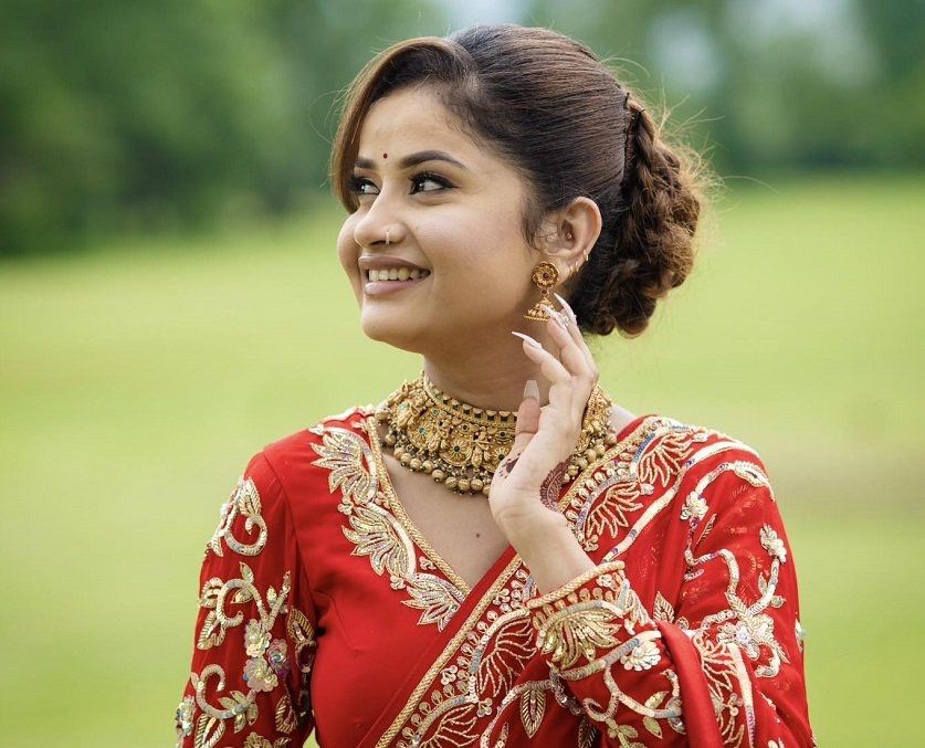 Singer Elina Chauhan Announces Canada Tour