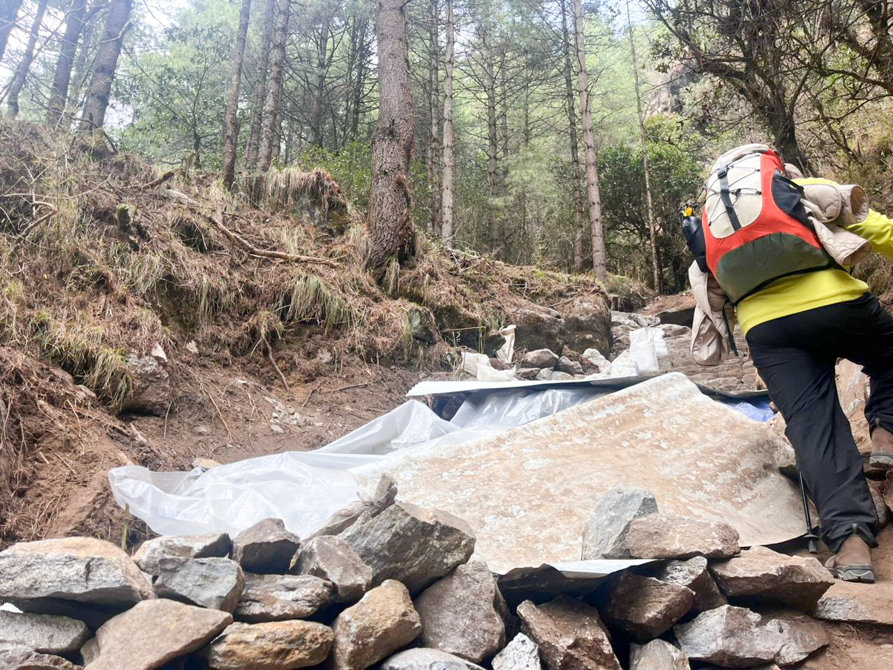everest-trail-being-recostruct-(5)-1779444101.jpg