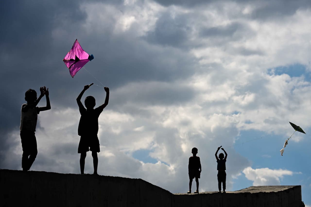 kites-(4)-1759059942.jpg