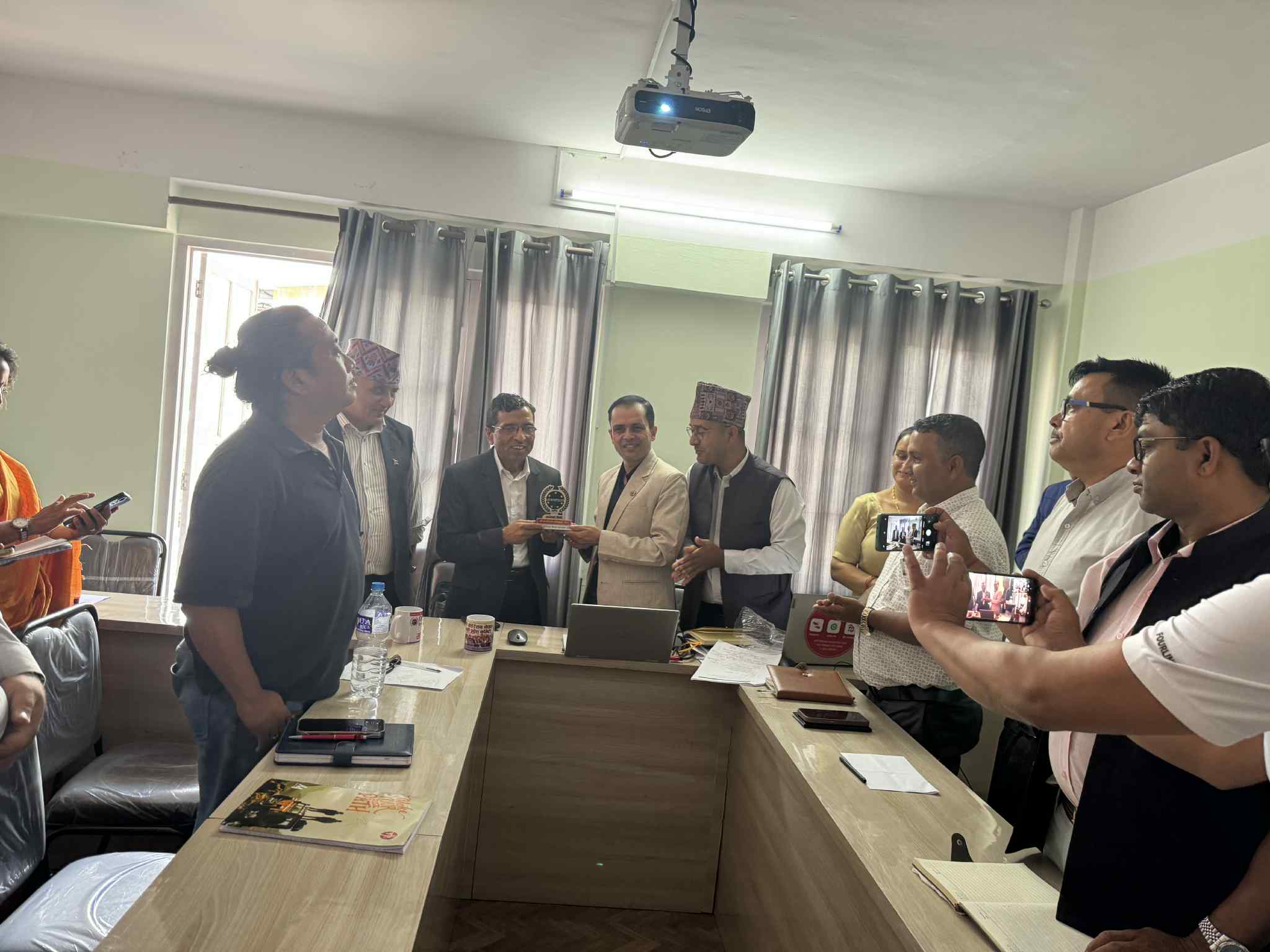 meeting-3-1755409720.jpeg