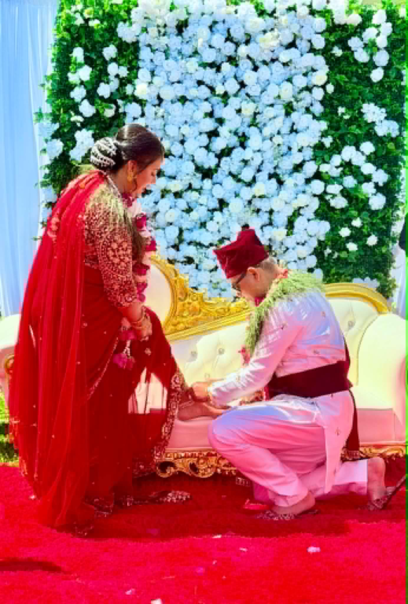 mister-and-miss-universe-marriage-(3)-1778474008.jpg
