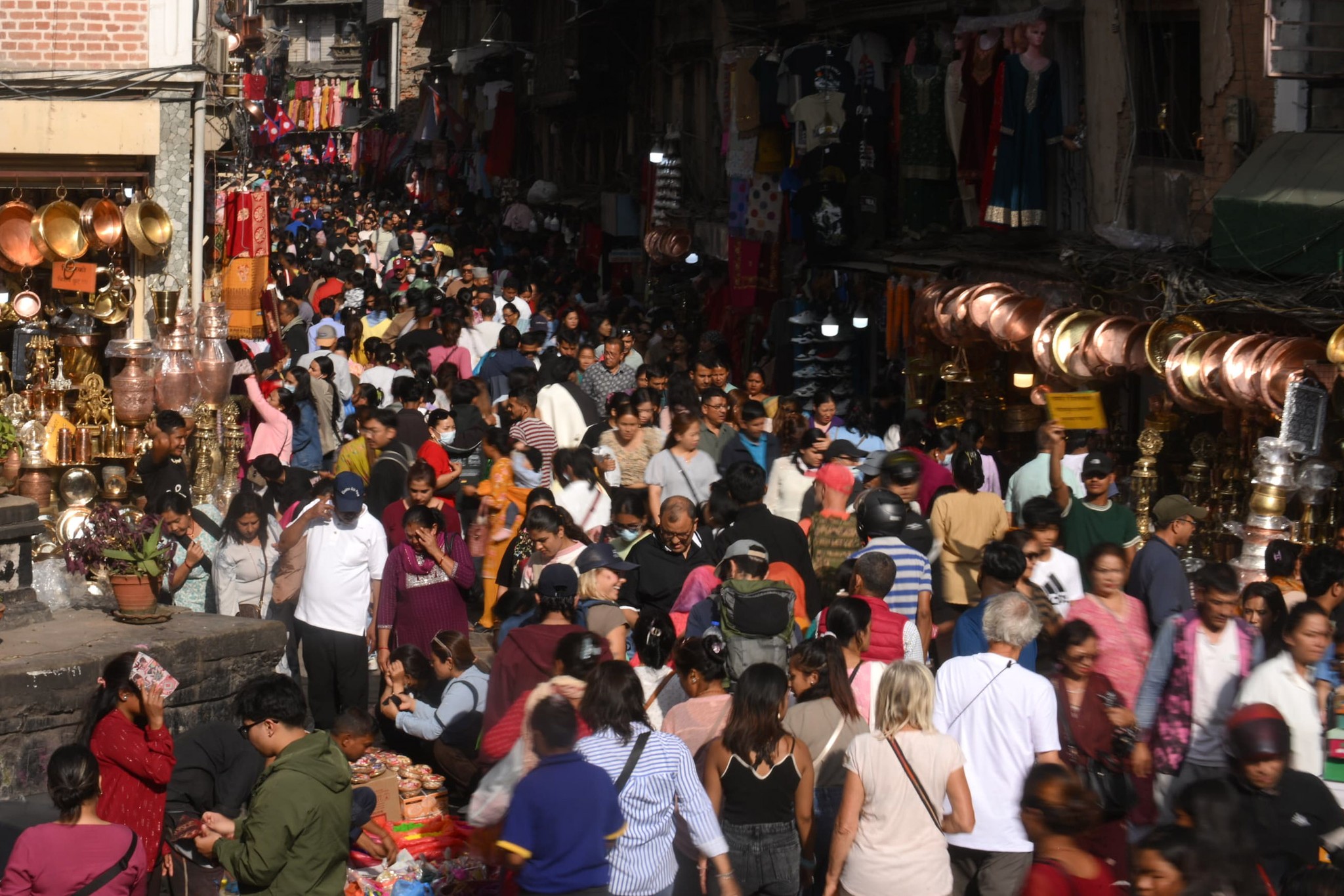 Tihar Festival Begins: Dhanteras Celebrated, Rush at New Road Gold and Silver Shops
