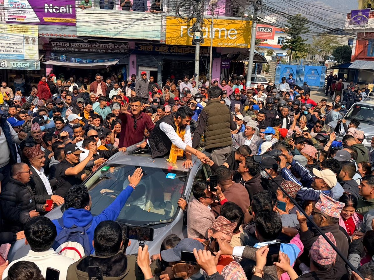 Rabi Lamichhane arrives at Syangja's Shahid Chowk, craze observed (Photos)