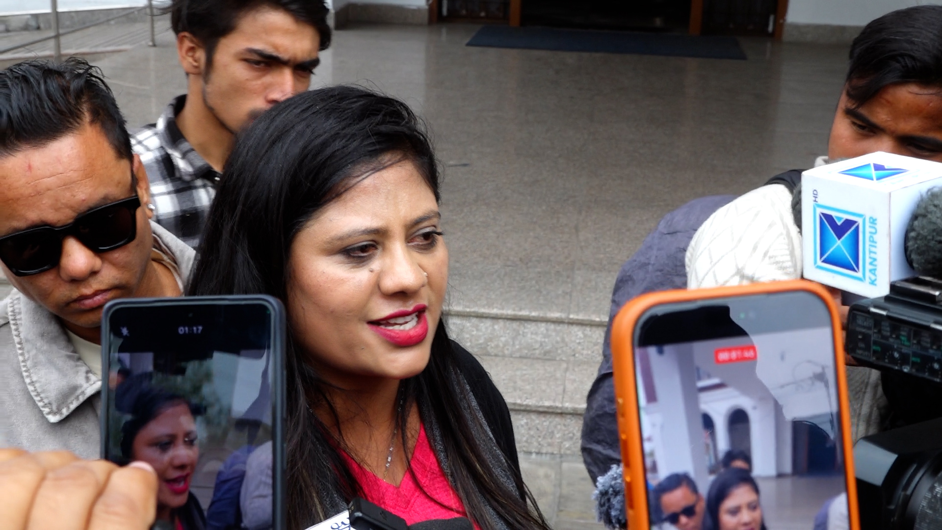 Shobha Pathak Arrives at Kathmandu Police Range Demanding Arrest of Mahesh Basnet