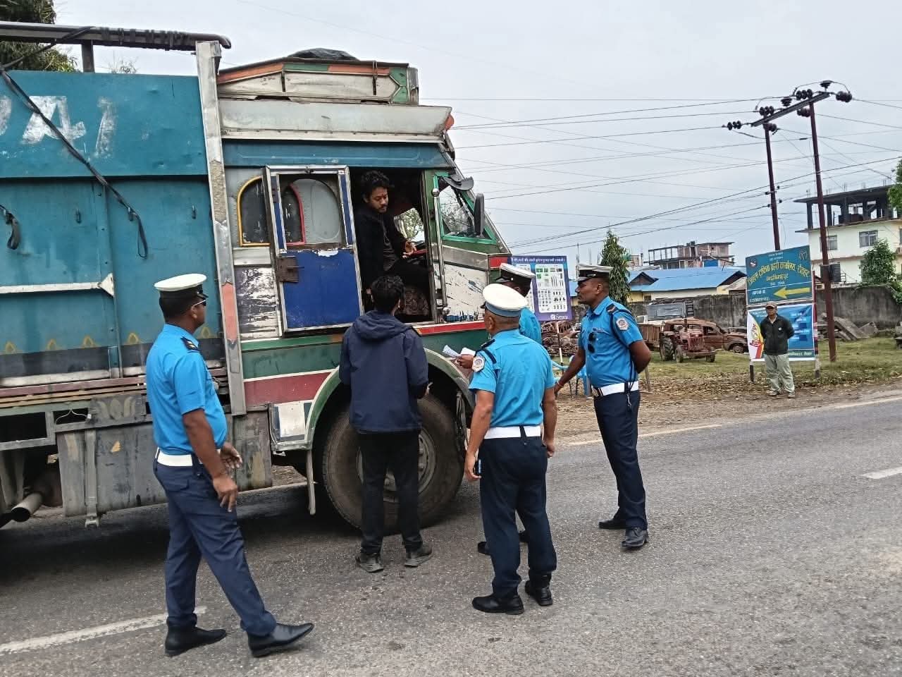 Traffic Police Take Action Against 634 Drivers in 24 Hours